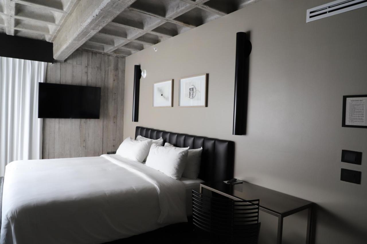 Bellwort Hotel Guadalajara Exterior foto